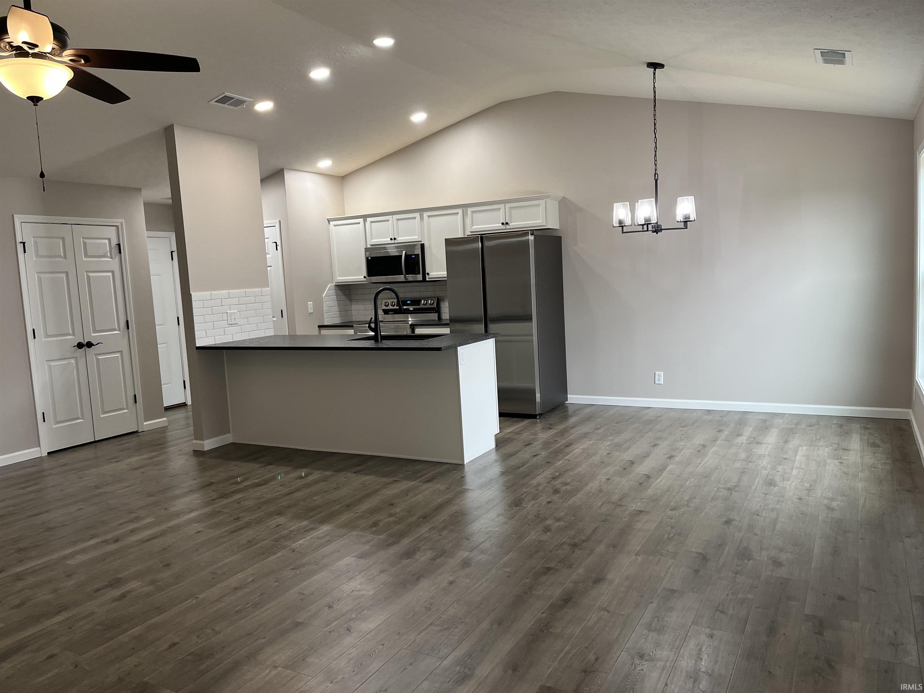 450 Mallard Circle Chandler, IN 47610 - Photo 4 of 13