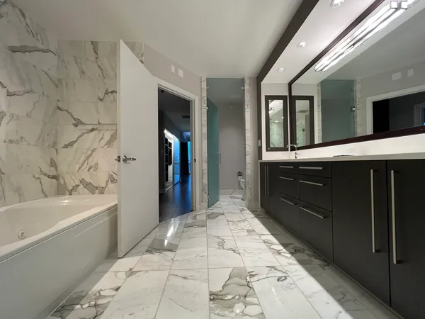 $7,500 | 1201 South Prairie Avenue, Unit 3801, Chicago, IL 60605