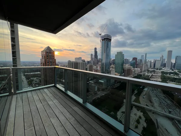 $7,500 | 1201 South Prairie Avenue, Unit 3801, Chicago, IL 60605