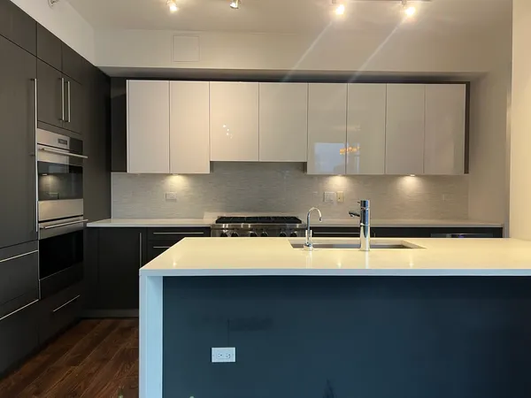 $7,500 | 1201 South Prairie Avenue, Unit 3801, Chicago, IL 60605