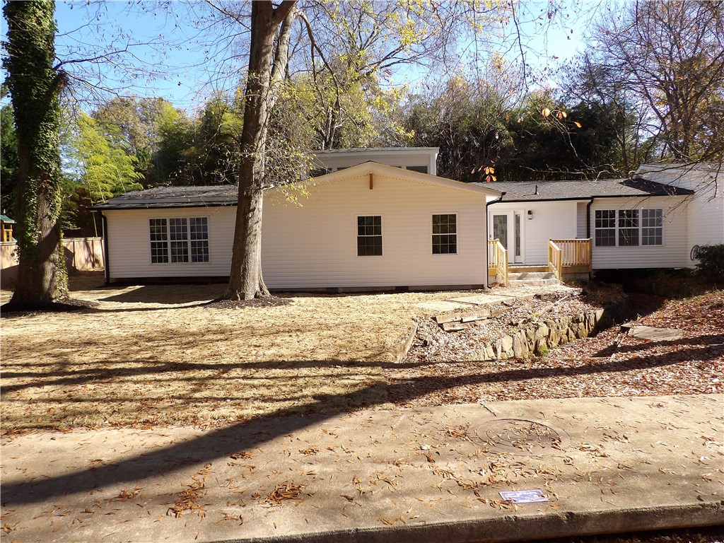 20 Meredith Lane Greenville, SC 29607 - Photo 1 of 37 Gallery Image 1