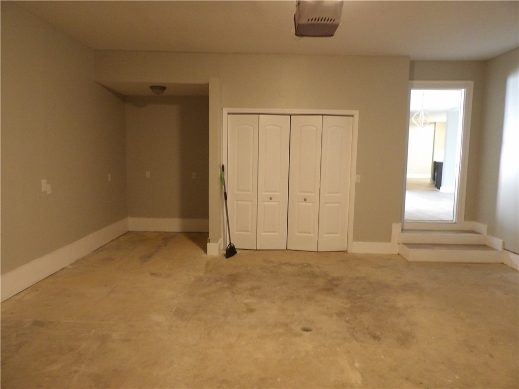 20 Meredith Lane Greenville, SC 29607 - Photo 13 of 37 Gallery Image 13