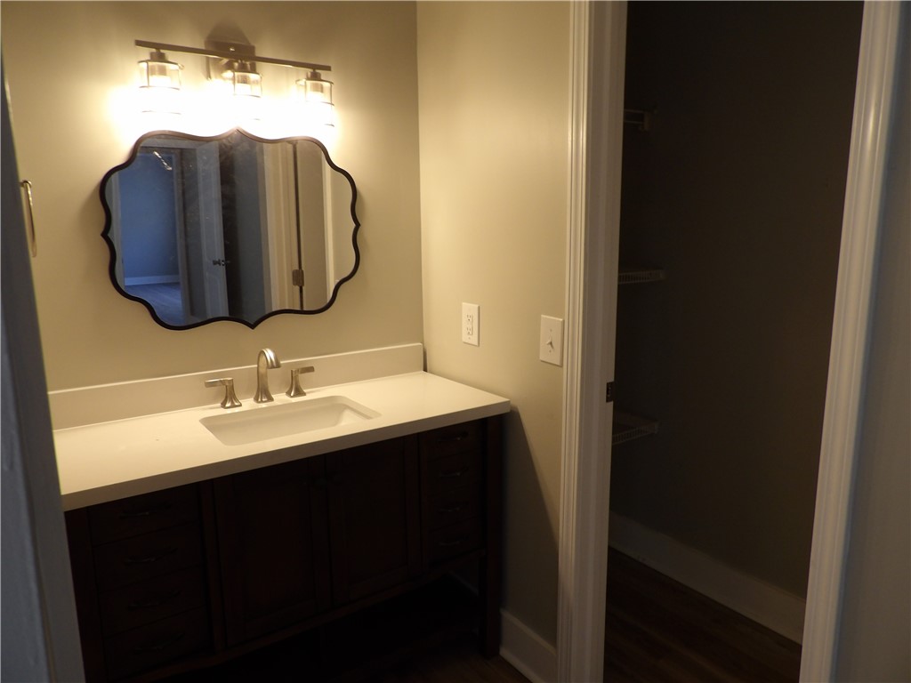 20 Meredith Lane Greenville, SC 29607 - Photo 17 of 37 Gallery Image 17