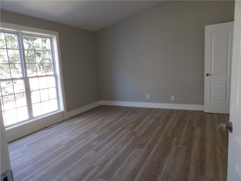 20 Meredith Lane Greenville, SC 29607 - Photo 21 of 37 Gallery Image 21