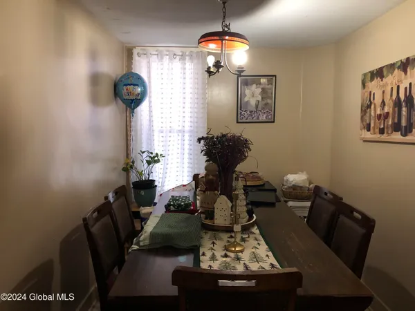 $175,000 | 250 Main Street, Amsterdam, NY 12010