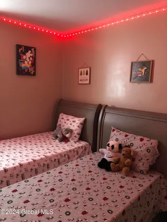 $175,000 | 250 Main Street, Amsterdam, NY 12010