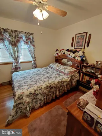 $215,000 | 112 Grant Street, Petersburg, WV 26847