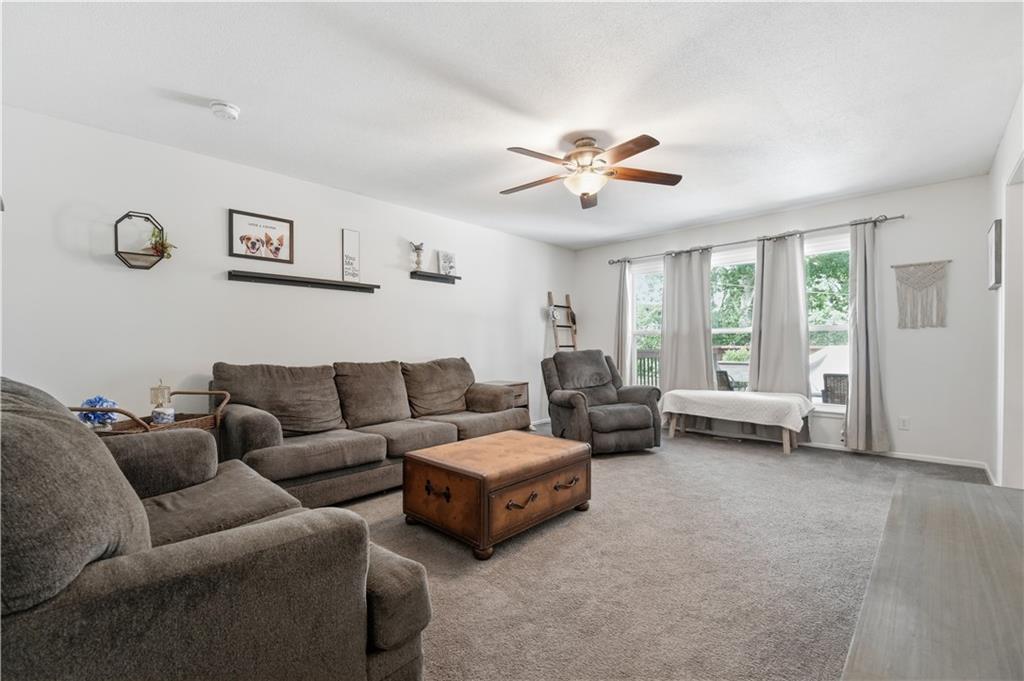3916 Queen Ridge Drive Independence, MO 64055 - Photo 15 of 52 Gallery Image 15