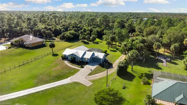 a view of an outdoor space and yard
