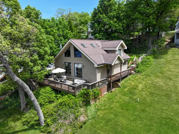 $849,000 | N8774 Wilmers Point Lane, East Troy, WI 53120