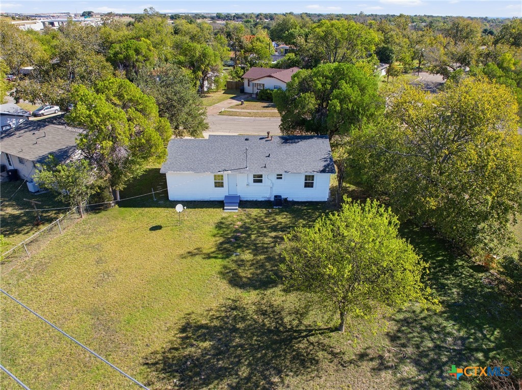 918 Fannin Loop Temple, TX 76501 - Photo 30 of 31 an aerial view of a house with a yard