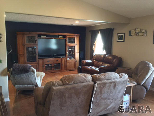 613 32 Road Clifton, CO 81520 - Photo 4 of 21 Gallery Image 4