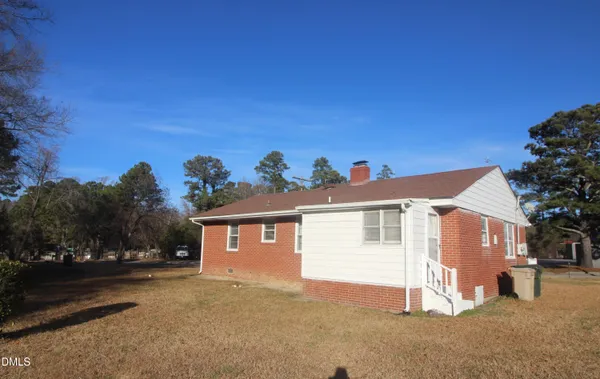 $1,350 | 1209 Bobbitt Drive, Garner, NC 27529