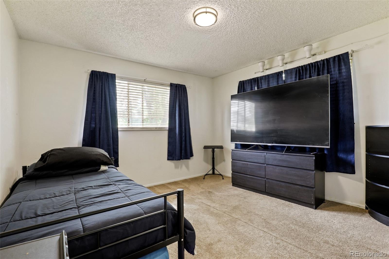 9457-9459 West 56th Place Arvada, CO 80002 - Photo 8 of 32
