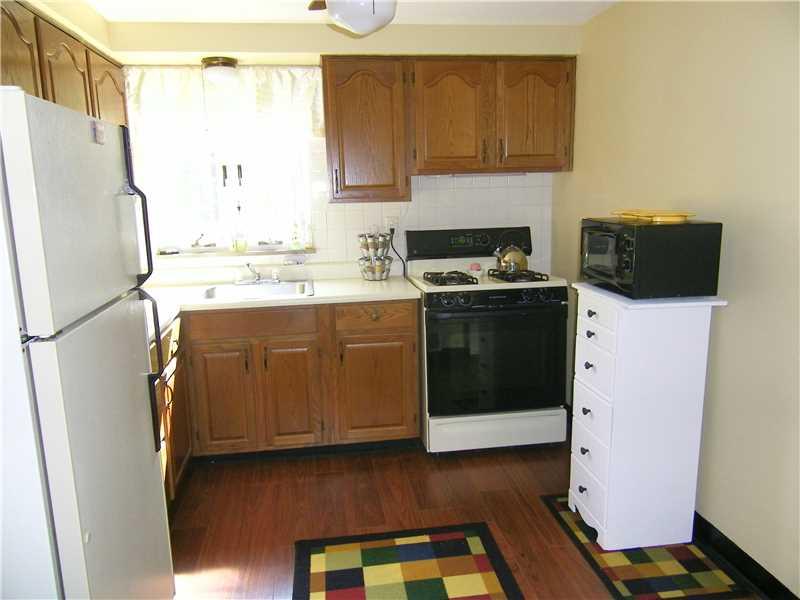 360 Wheeler Street McKees Rocks, PA 15136 - Photo 3 of 21 Kitchen.