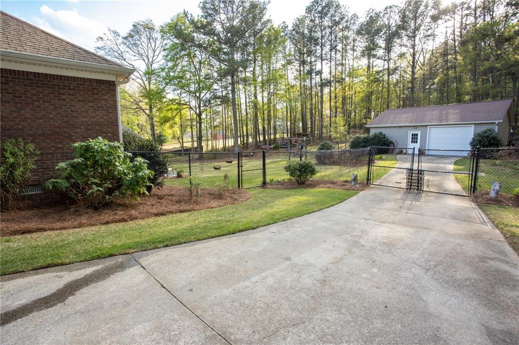 4450 Bay Creek Road Loganville, GA 30052 - Photo 43 of 44