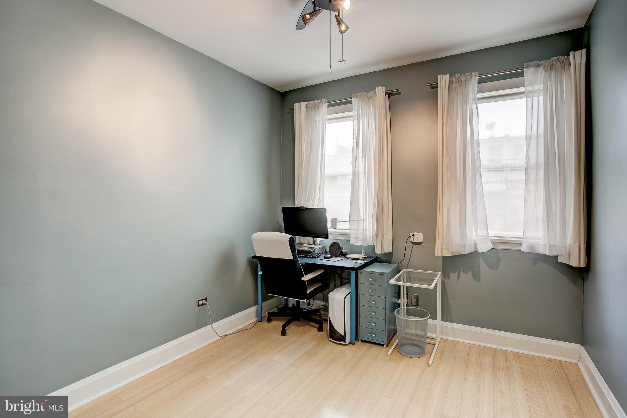 848 West 35th Street Baltimore, MD 21211 - Photo 22 of 32 Large second bedroom