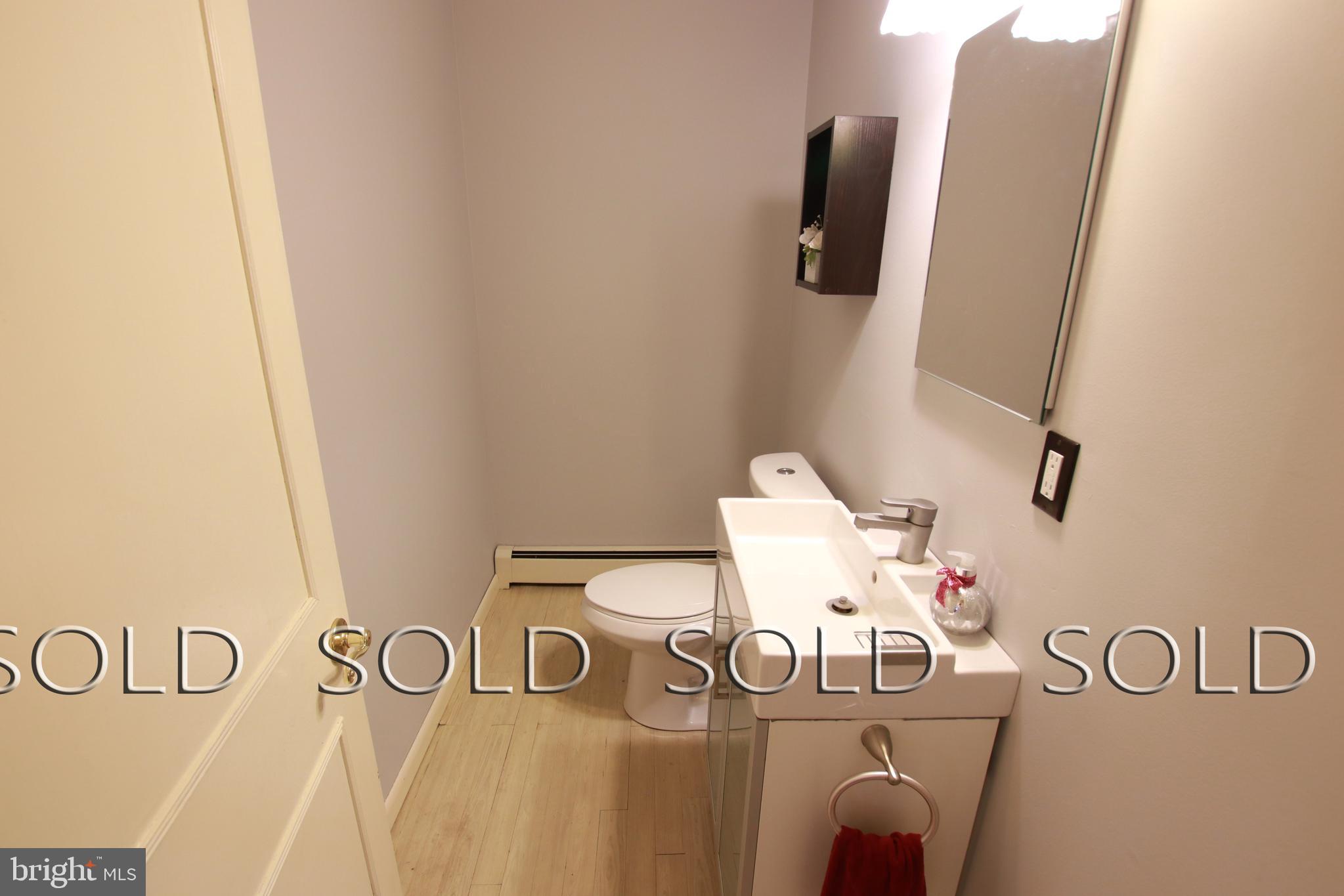 5411 Catalpha Road Baltimore, MD 21214 - Photo 17 of 47