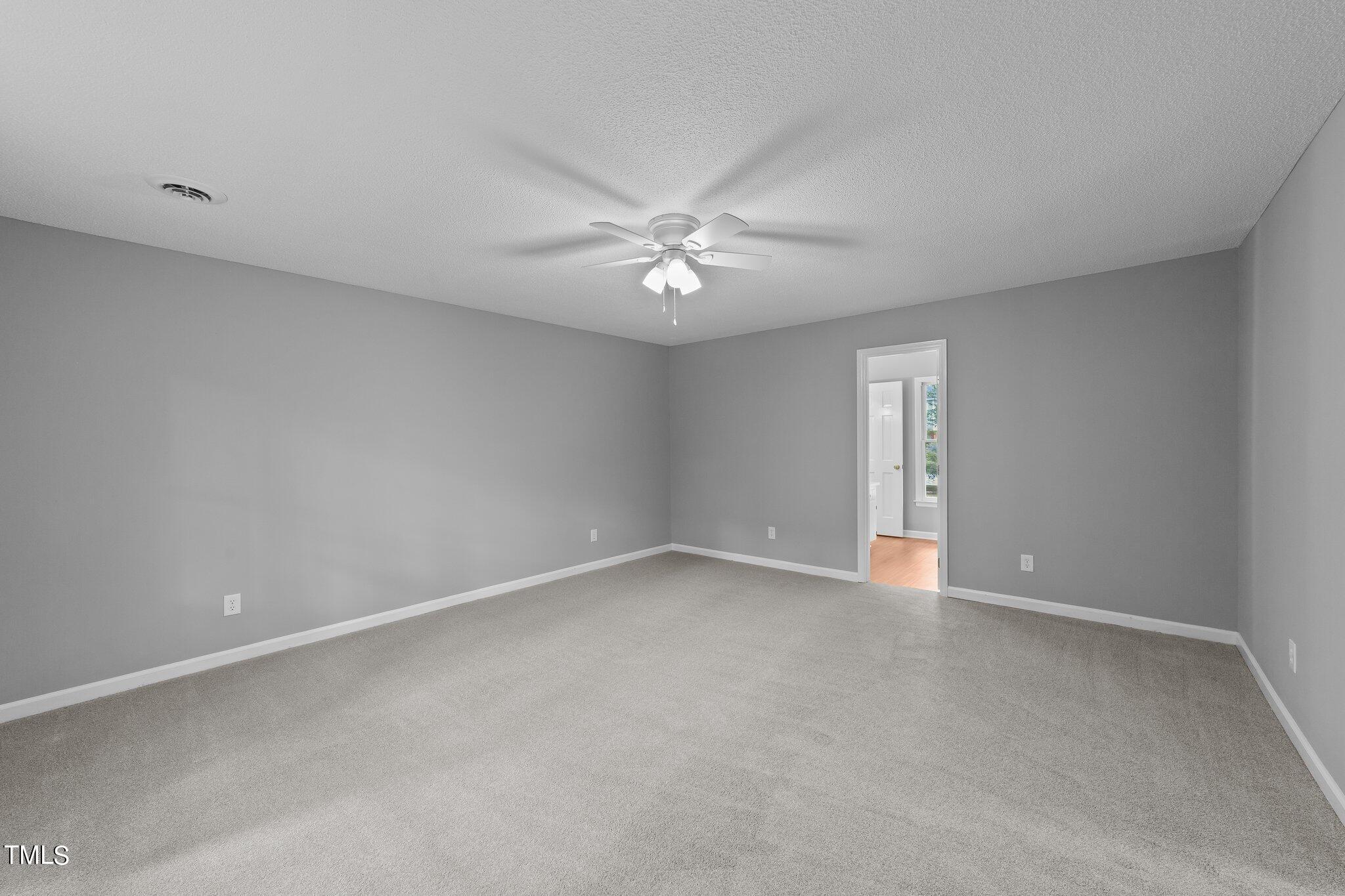 2301 Pastille Lane Raleigh, NC 27612 - Photo 27 of 40 45-web-or-mls-VB4A7719