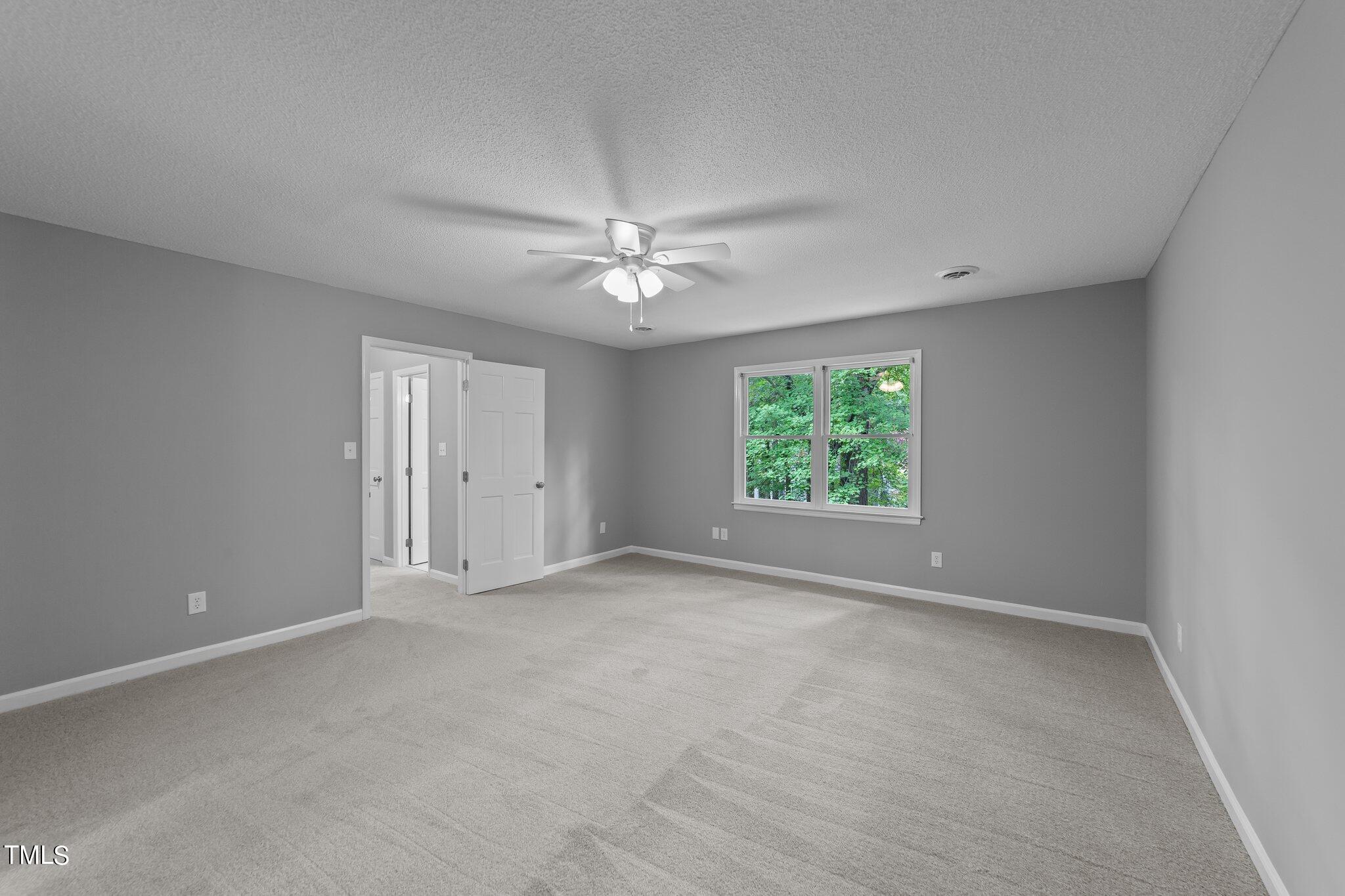 2301 Pastille Lane Raleigh, NC 27612 - Photo 6 of 40 24-web-or-mls-VB4A7648