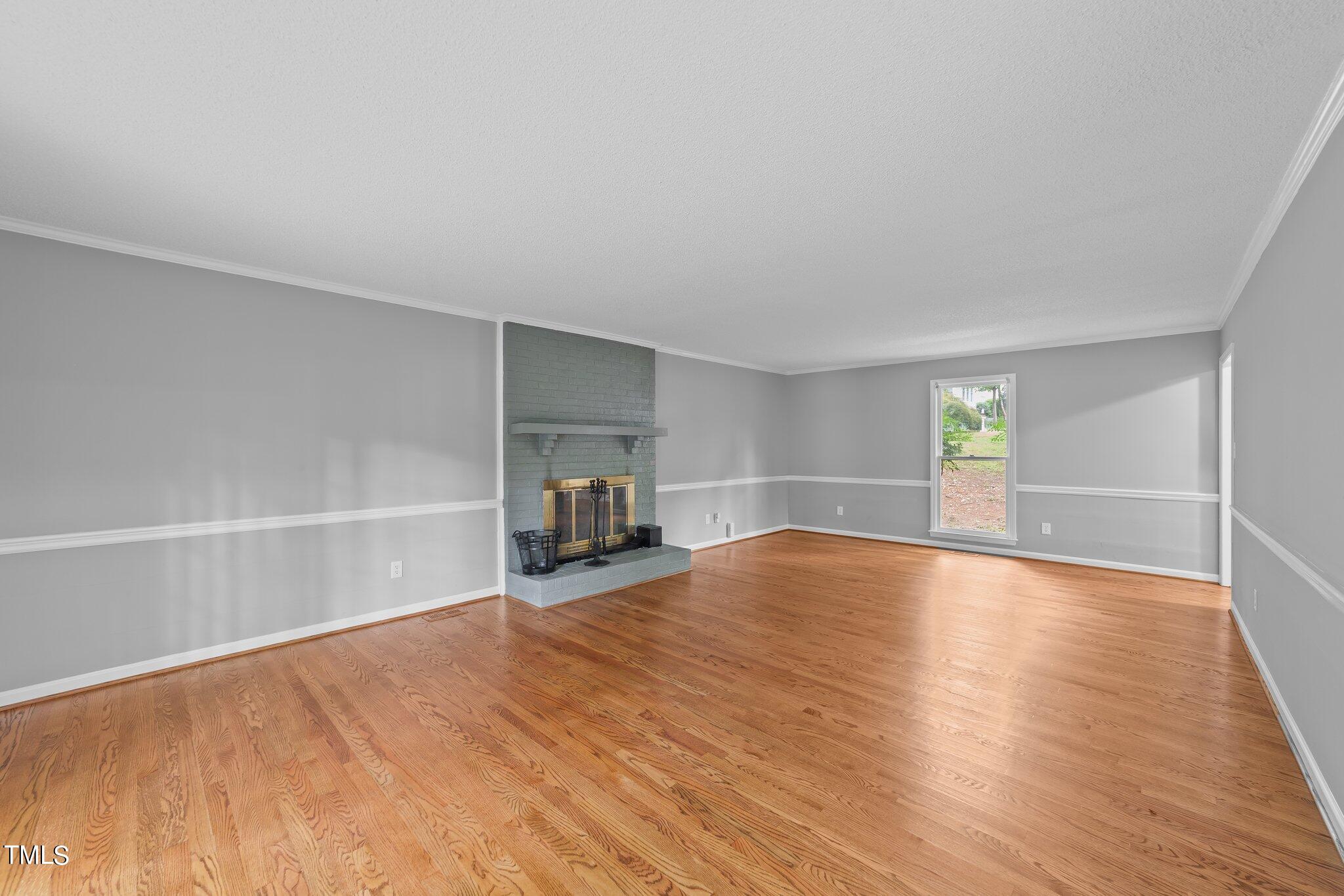 2301 Pastille Lane Raleigh, NC 27612 - Photo 8 of 40 26-web-or-mls-VB4A7654