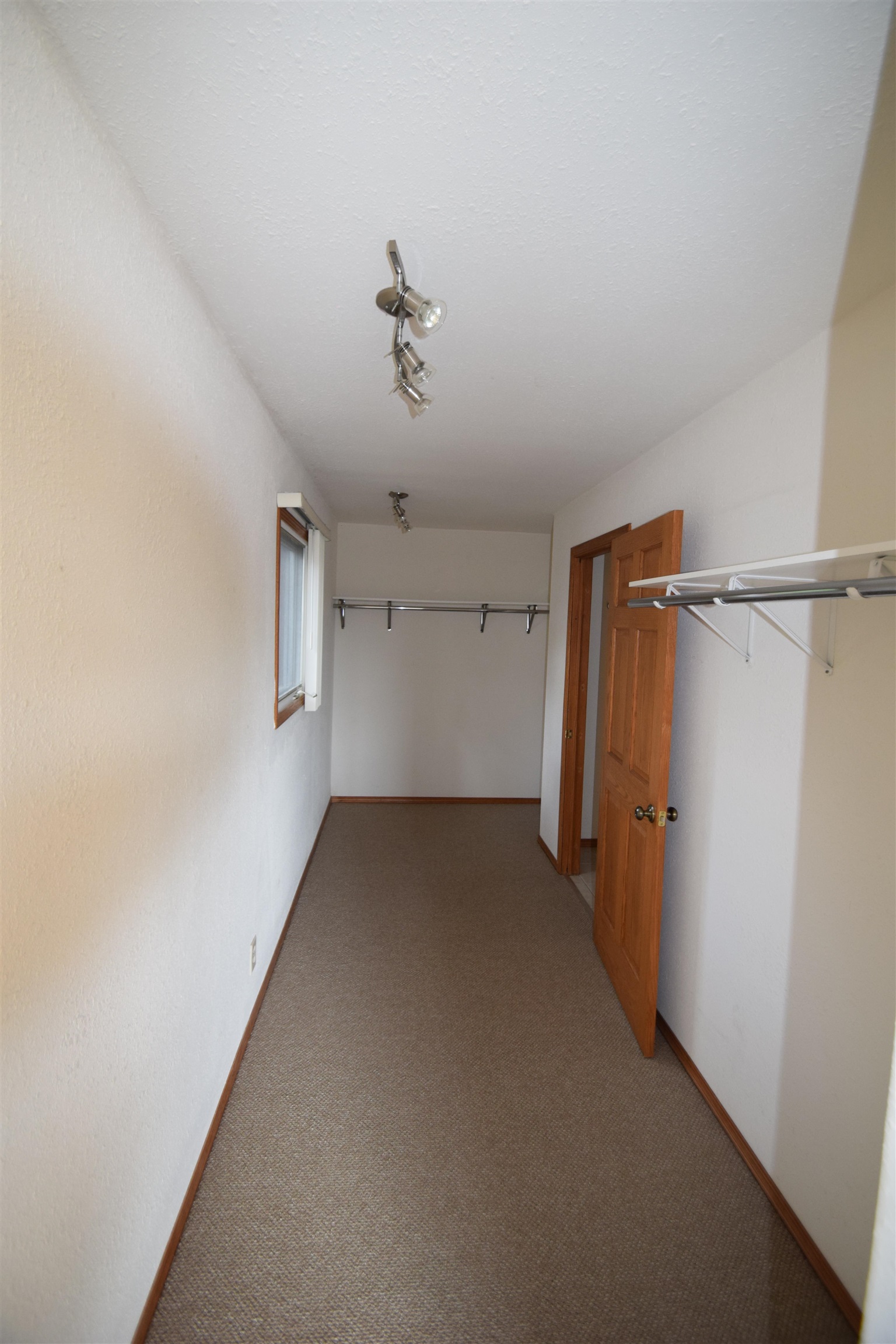 530 West Main Street Sun Prairie, WI 53590 - Photo 21 of 34