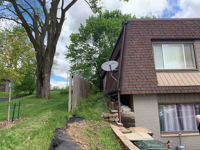 $769,000 | 530 West Main Street, Sun Prairie, WI 53590