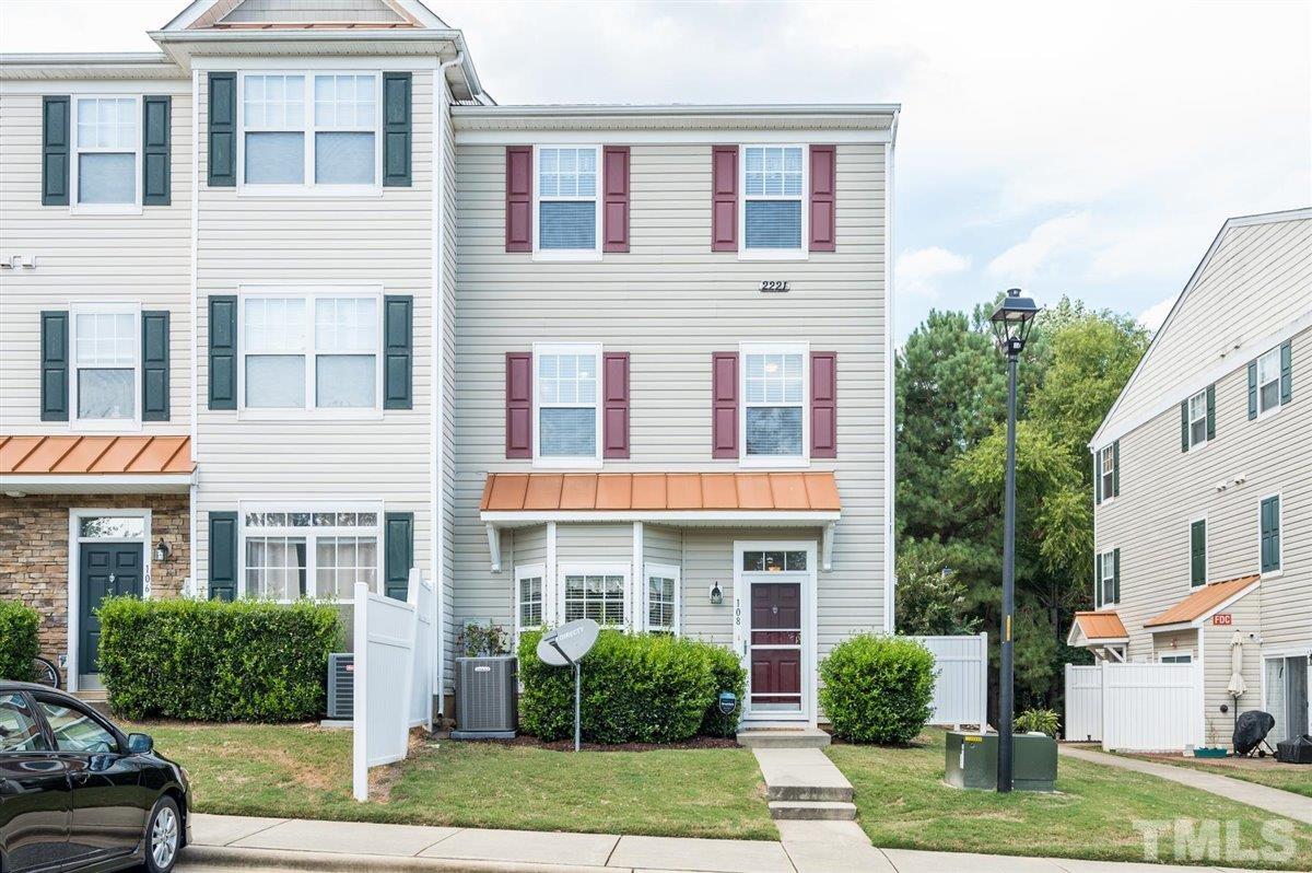 2221 Raven Road, Unit 108 Raleigh, NC 27614 - Photo 2 of 23 Gallery Image 2