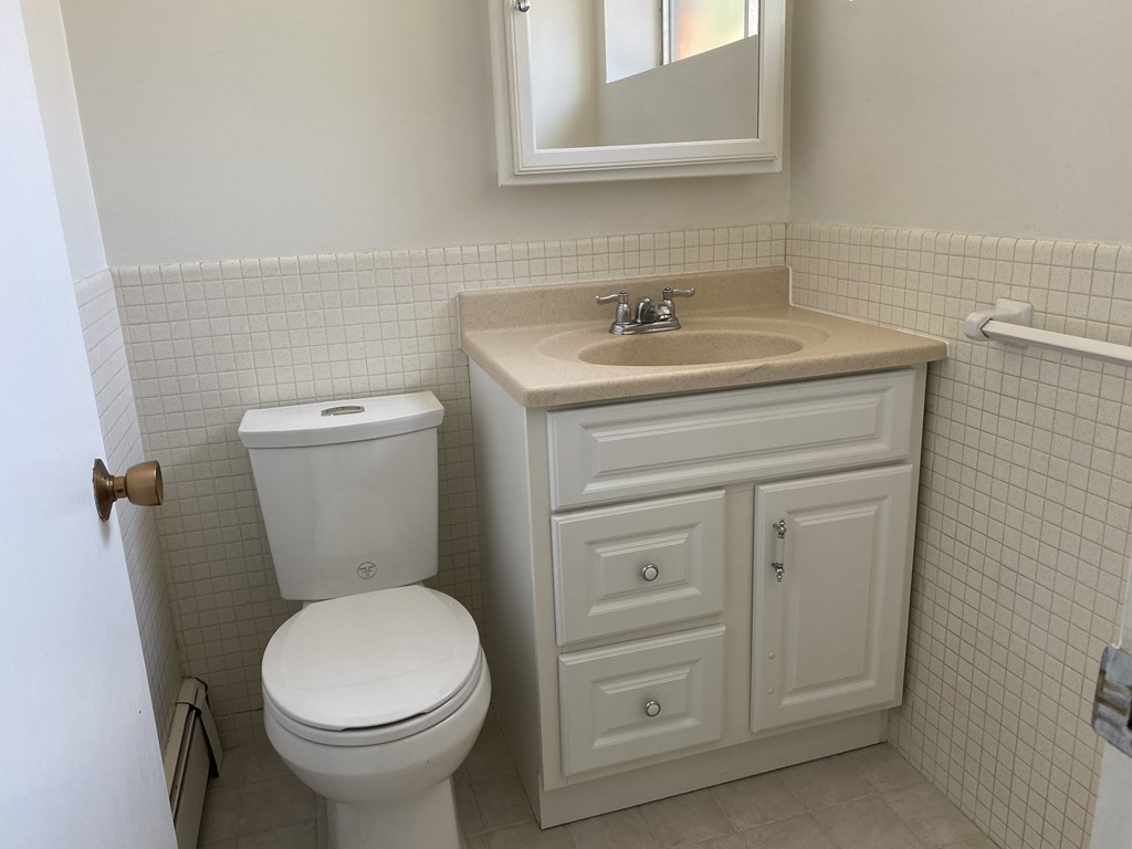 73 Charlesbank Road, Unit 306 Newton, MA 02458 - Photo 4 of 12