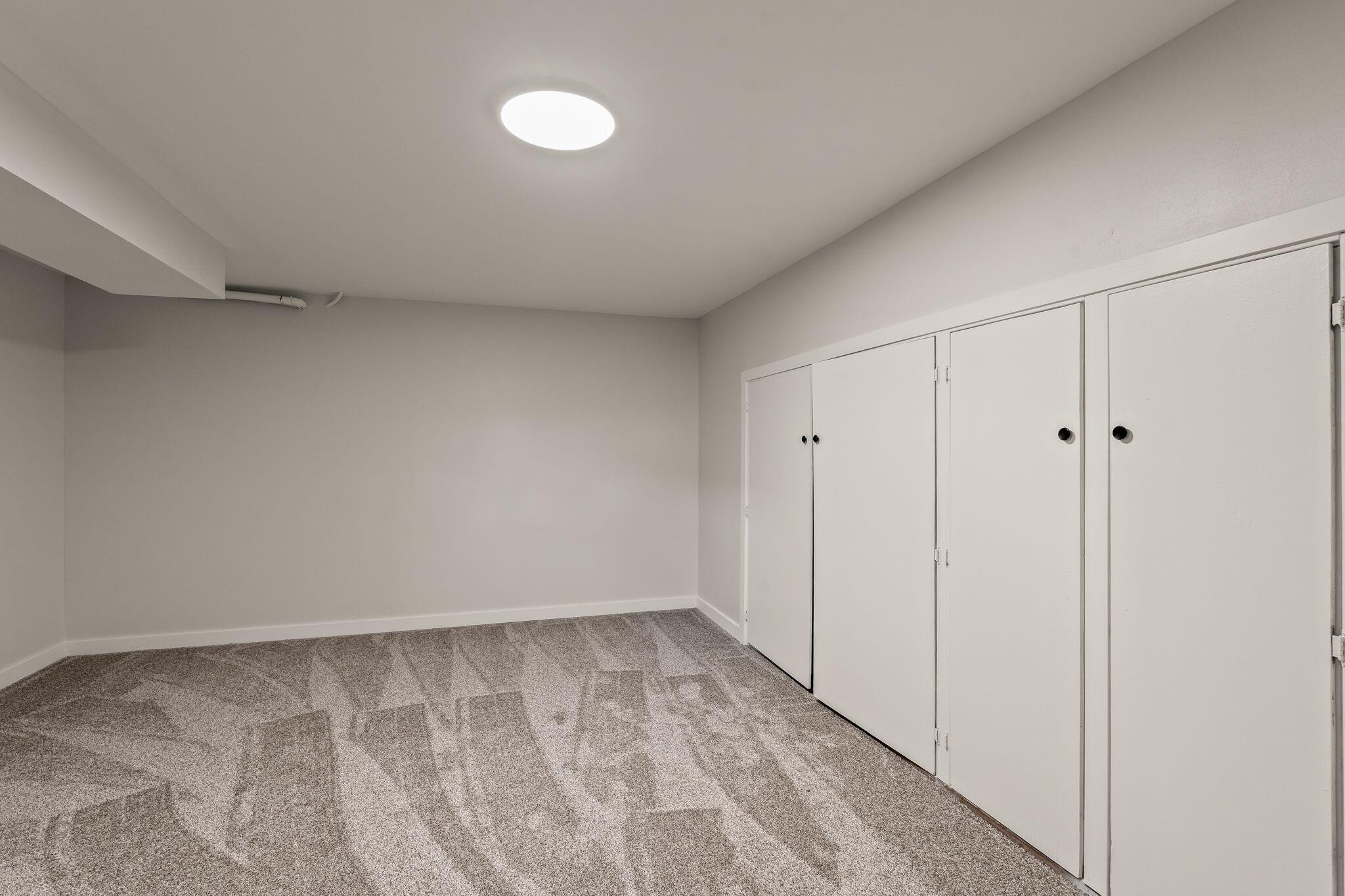 9610 West Rio Street Milwaukee, WI 53225 - Photo 20 of 26 9610 W Rio St, Milwaukee - HDR-20