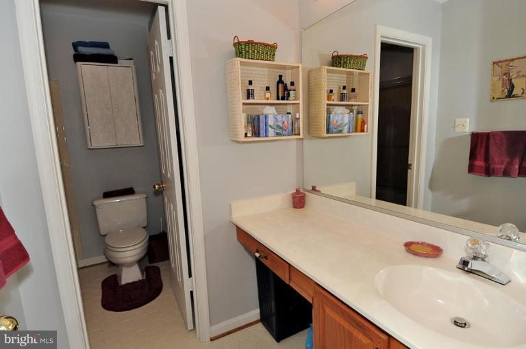 2677 Thornbrook Road Ellicott City, MD 21042 - Photo 19 of 24 Bath #2