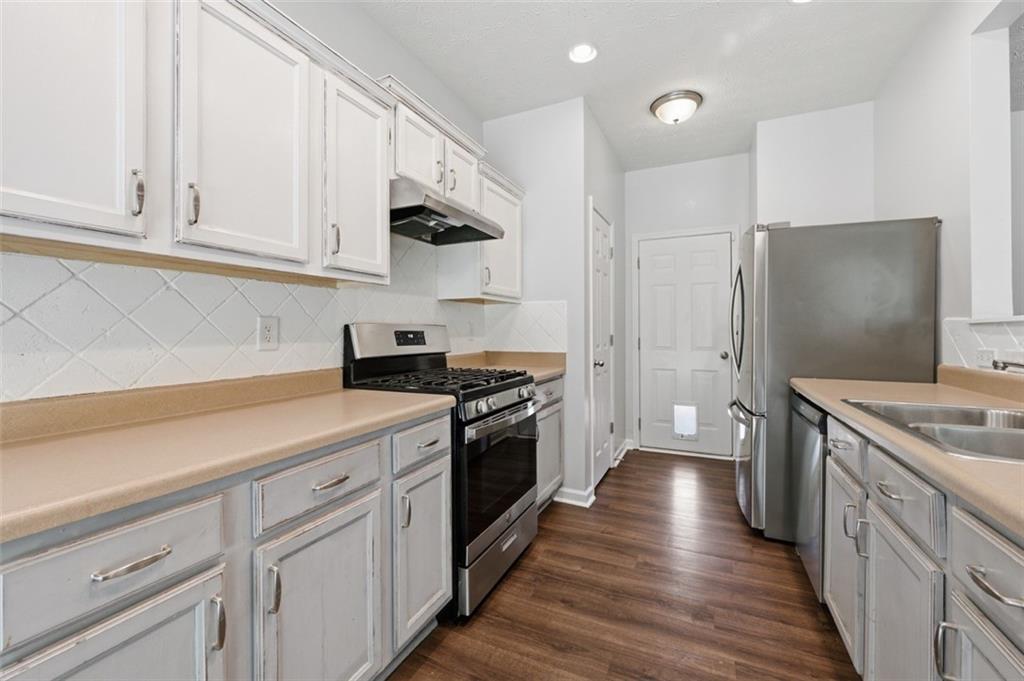 905 Tamarisk Place Canton, GA 30114 - Photo 11 of 31