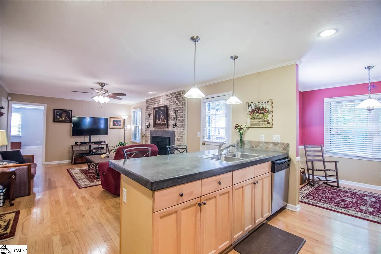 14 Lynchester Road Greenville, SC 29615 - Photo 12 of 35 Gallery Image 12
