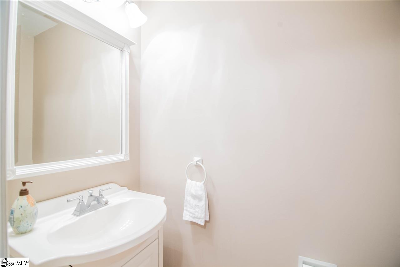 14 Lynchester Road Greenville, SC 29615 - Photo 16 of 35 Gallery Image 16