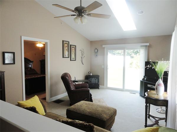 15 Maple Brook, Unit 15 Rutland, MA 01543 - Photo 8 of 19