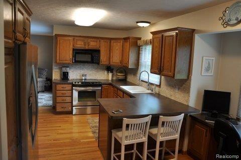 8834 McColl Road Brighton, MI 48116 - Photo 5 of 29