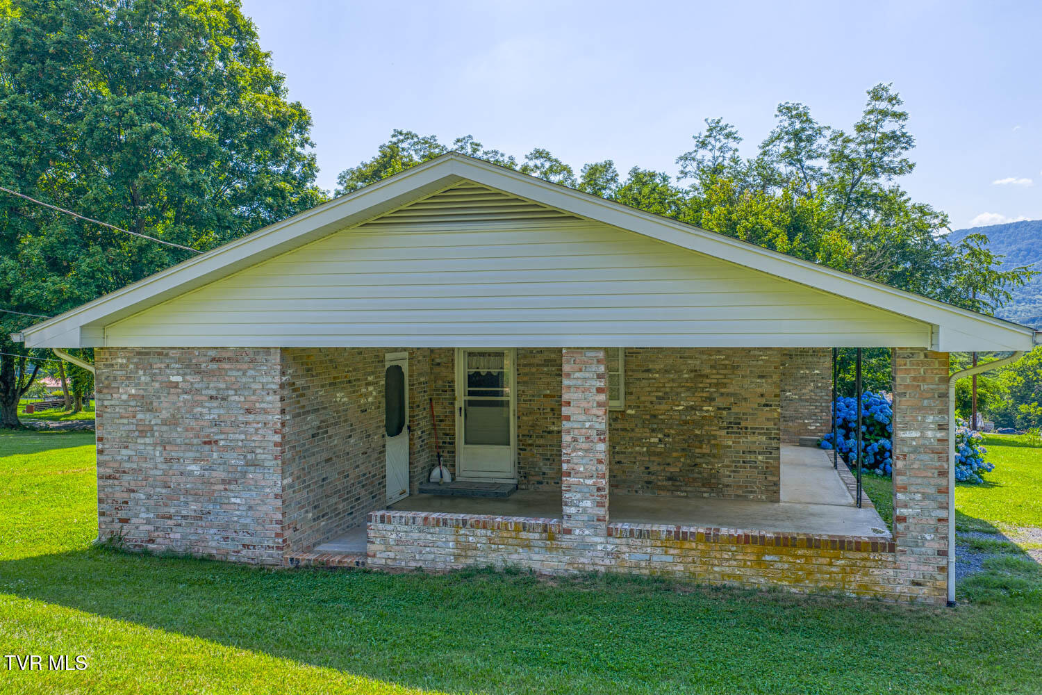 426 South Johnson Road Rogersville, TN 37857 - Photo 34 of 51 426 S Johnson MLSa (6 of 22)