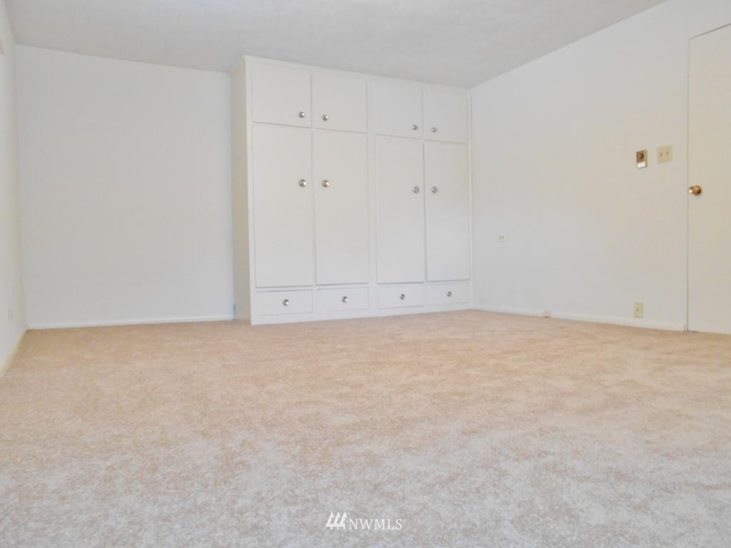 609 Shore Drive Bremerton, WA 98310 - Photo 13 of 14