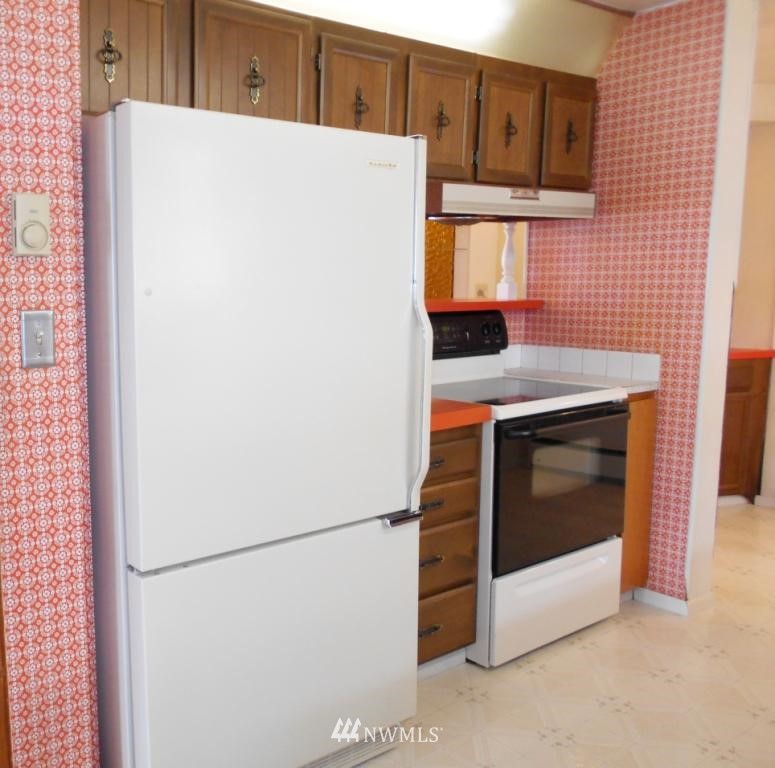 609 Shore Drive Bremerton, WA 98310 - Photo 8 of 14