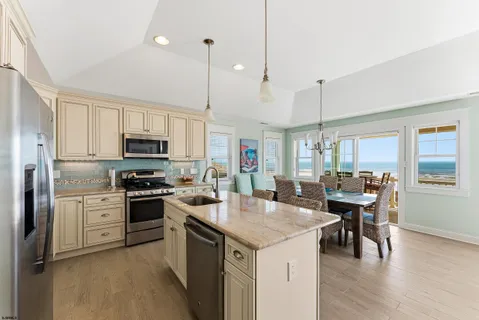 $3,995,000 | 4543 Central Avenue, Unit 2, Ocean City, NJ 08226