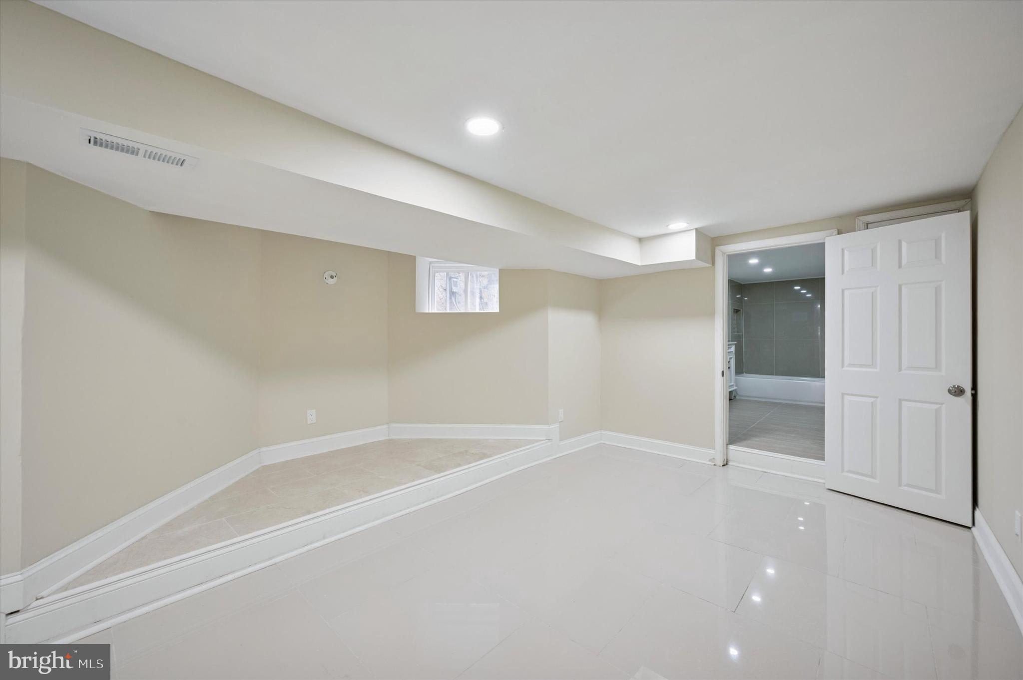 6212 Callowhill Street Philadelphia, PA 19151 - Photo 14 of 23 a view of an empty room