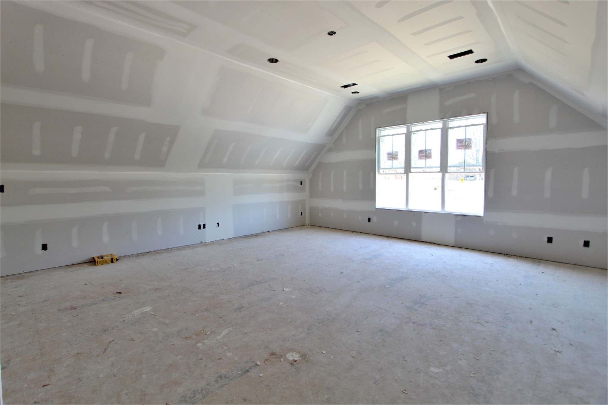 480 Cole's Ferry Road, Unit 2 Gallatin, TN 37066 - Photo 10 of 11 Gallery Image 10