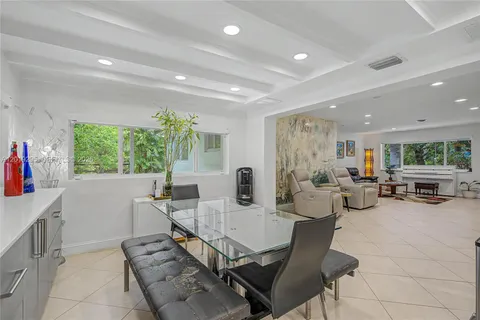 $1,950,000 | 13811 Southwest 26th Street, Davie, FL 33325