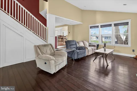 $550,000 | 280 Olive Street, Warminster, PA 18974