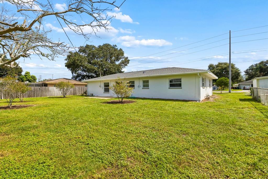 732 Keene Road Largo, FL 33771 - Photo 37 of 52 Gallery Image 37