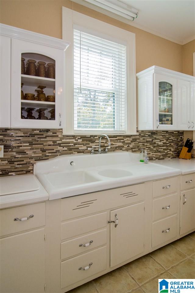 917 Shades Crest Road Birmingham, AL 35226 - Photo 20 of 50