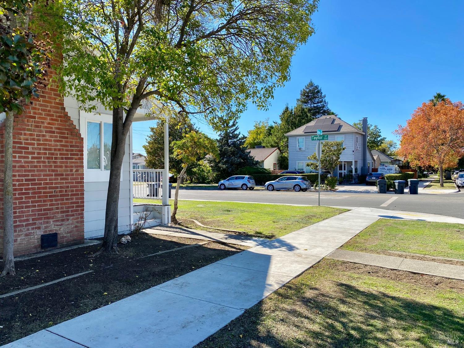 1047 Ohio Street Fairfield, CA 94533 - Photo 5 of 36 a view of outdoor space yard and swimming pool