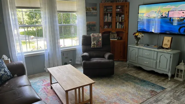 $295,000 | 150 Jackson Road, Waldoboro, ME 04572