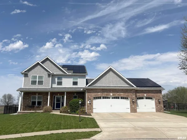 $525,000 | 609 Victoria Drive, Washington, IL 61571