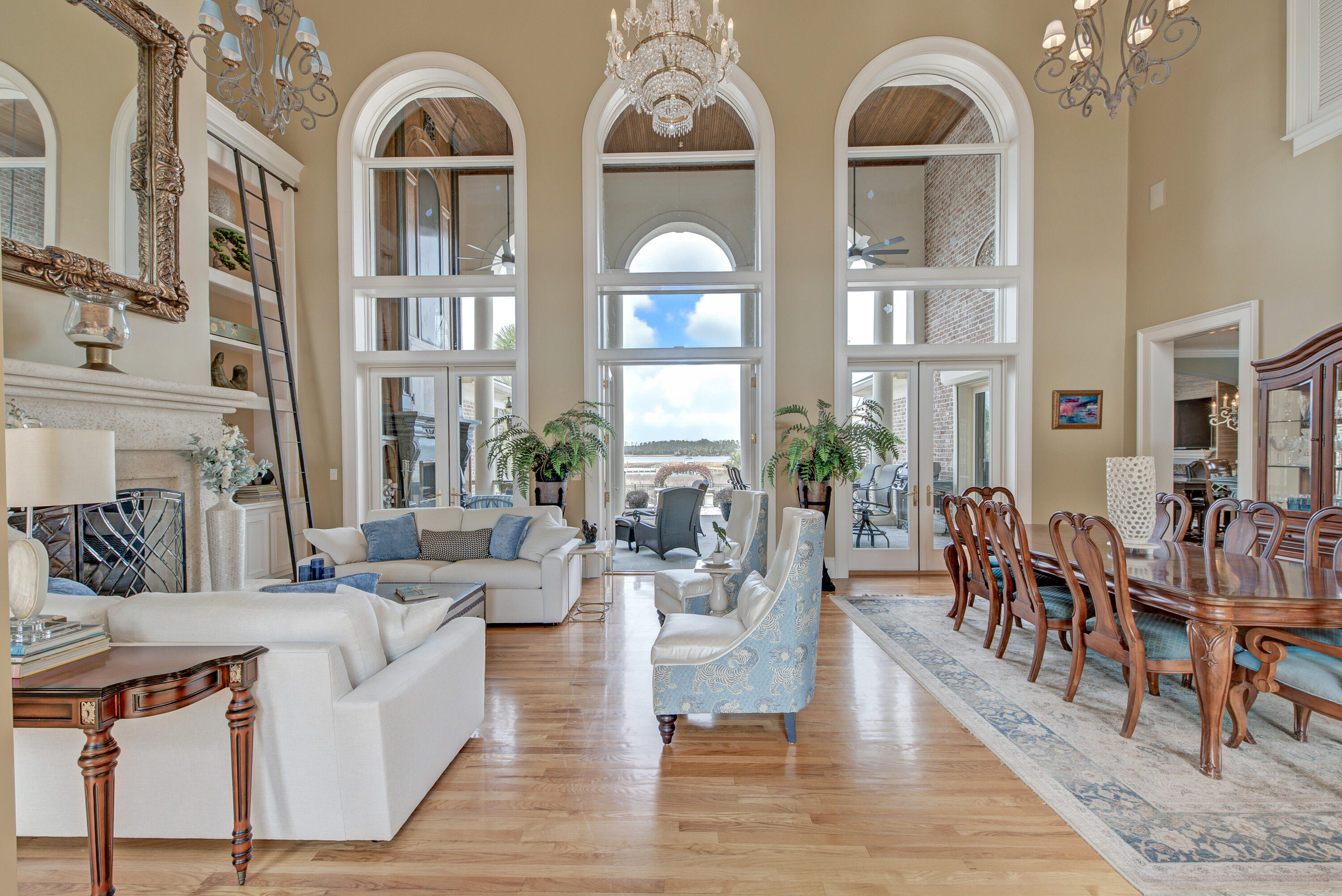 4145 Colonel Vanderhorst Circle Mount Pleasant, SC 29466 - Photo 9 of 135 DSC_3971_2_3_4_5